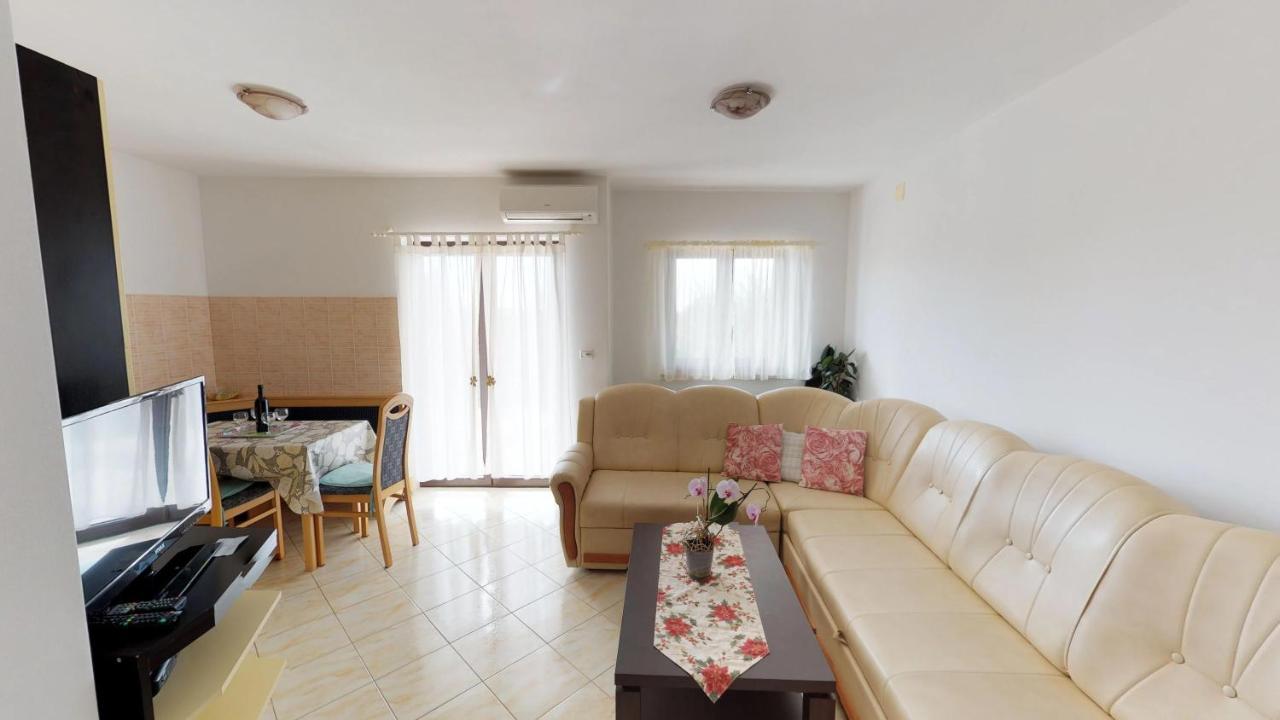 Apartments Goga Umag Luaran gambar
